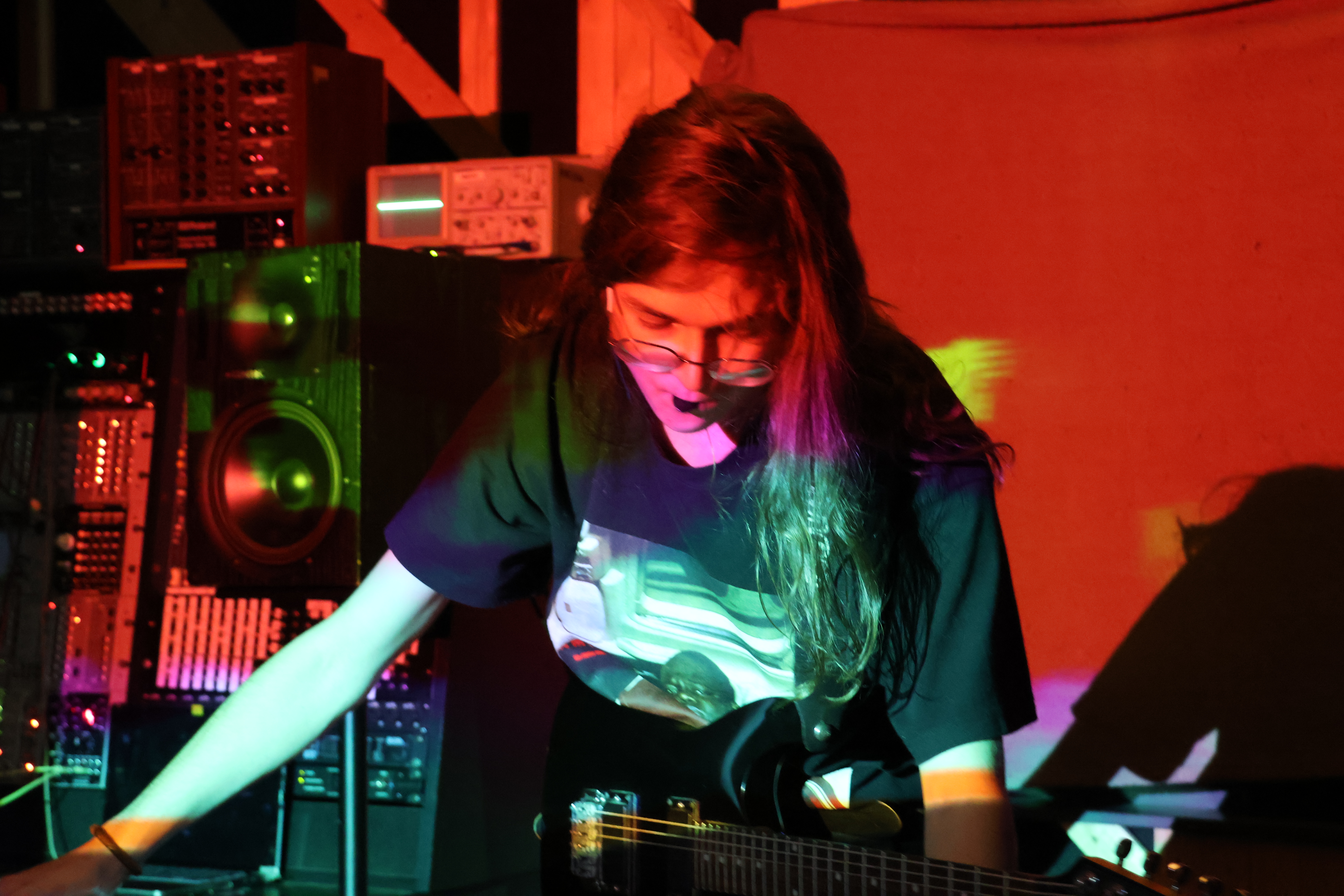 Aching Hands Performing